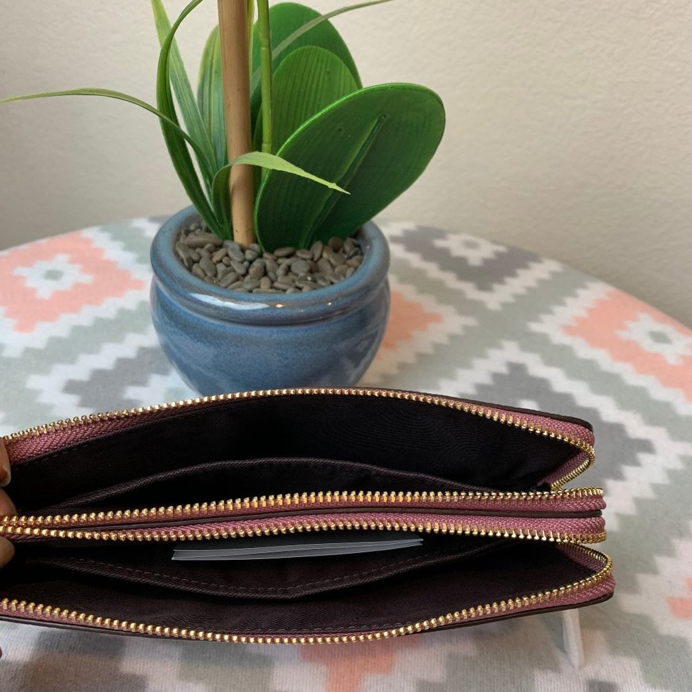 Coach Double Zip Wallet - Picture 4 of 5